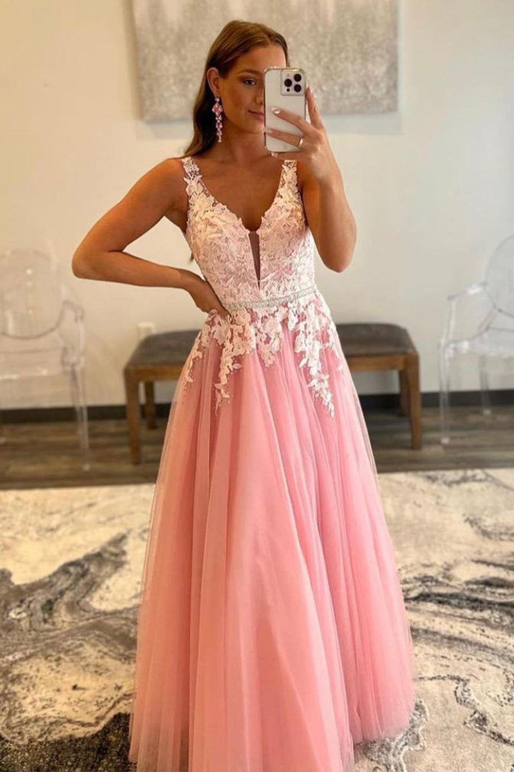 Pink A-Line Tulle Formal Dress with Appliques