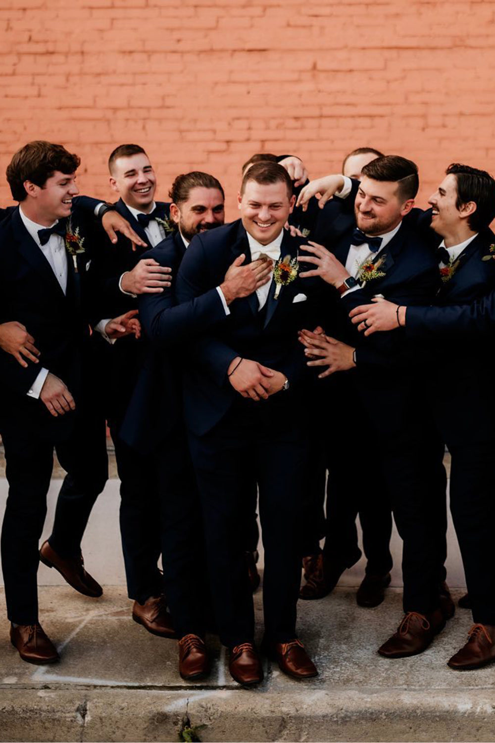 Notched Lapel Dark Navy 2 Piece Groomsmen Suits