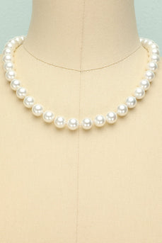 Shell Pearl Necklace